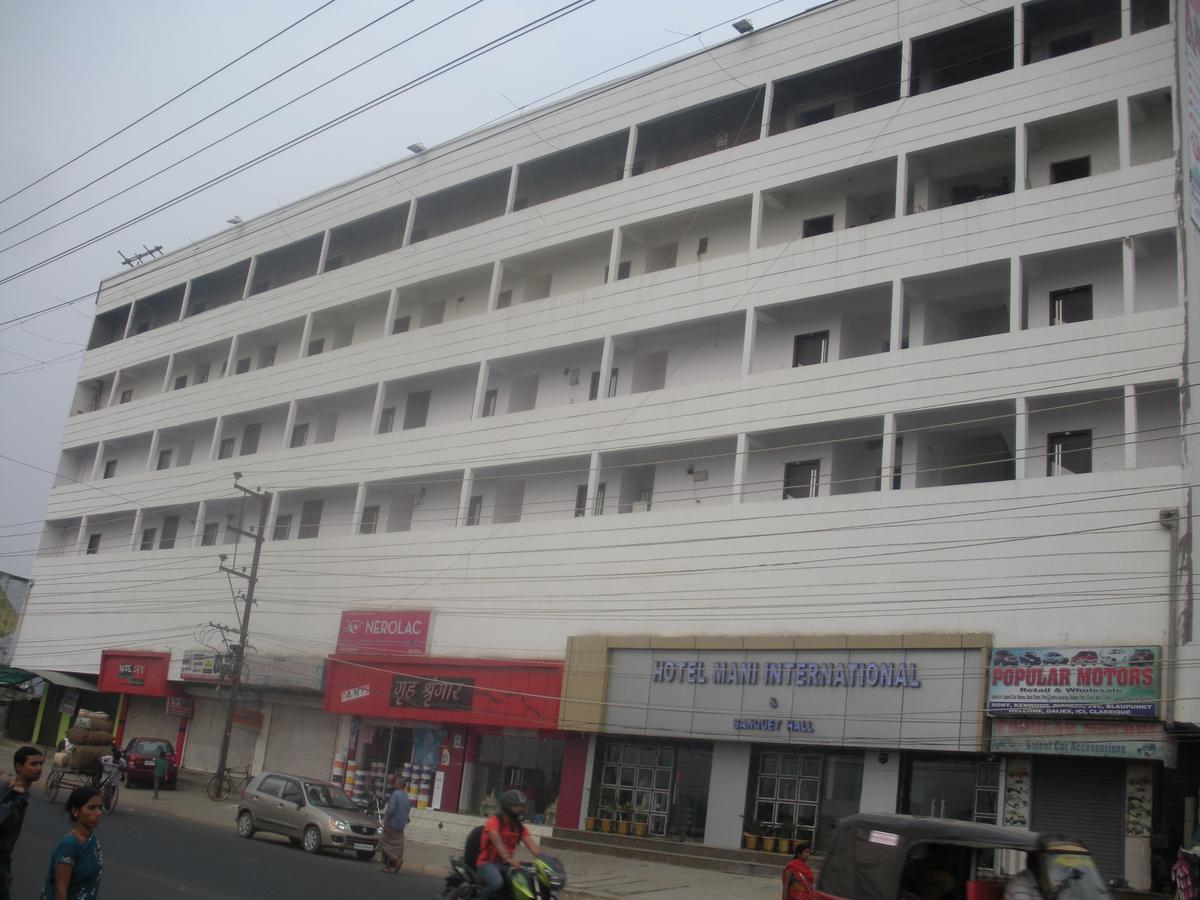 Hotel Mani International Патна Екстериор снимка