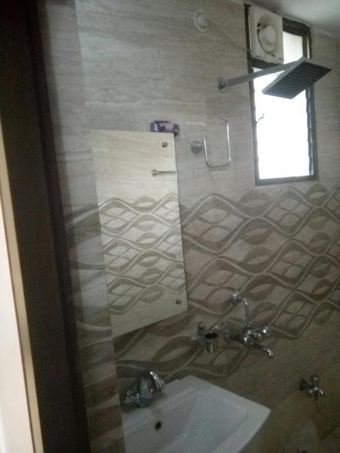 Hotel Mani International Патна Екстериор снимка